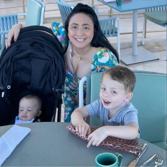 Meet your Posher, Raquel - Picture 1 of 1